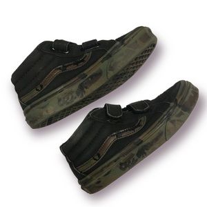 Vans Kids Black Camo with Velcro strap